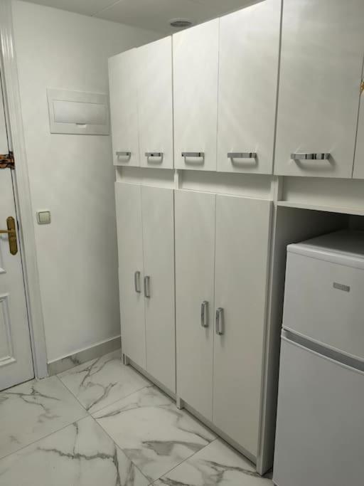 Apartament Flamingo Z Basenem Torrevieja Exterior photo