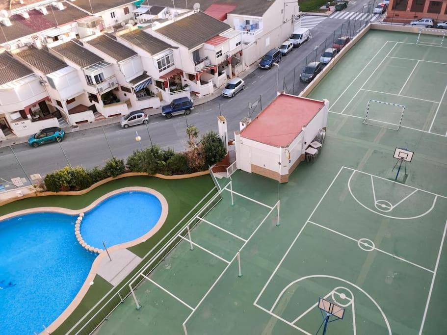 Apartament Flamingo Z Basenem Torrevieja Exterior photo